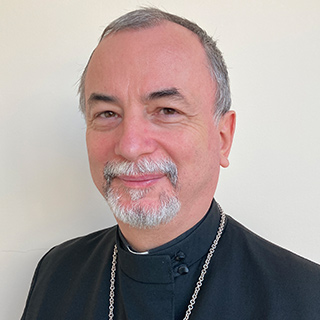 arcybiskup Cyril Vasiľ SJ